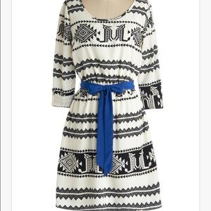 ModCloth Southwestern Story Dress! Size Small-med.